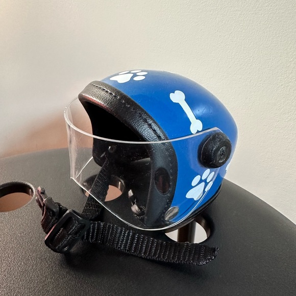 Dog/Cat Helmet - Picture 2 of 6